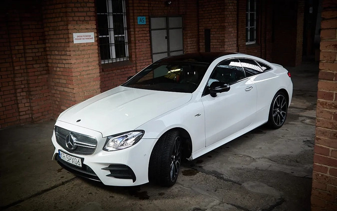 Mercedes-Benz Klasa E cena 209000 przebieg: 160000, rok produkcji 2019 z Sosnowiec małe 742